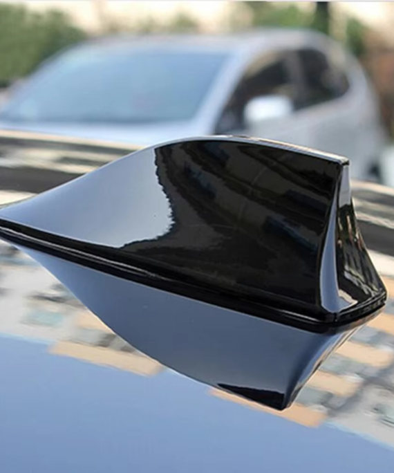 Shark fin car antenna